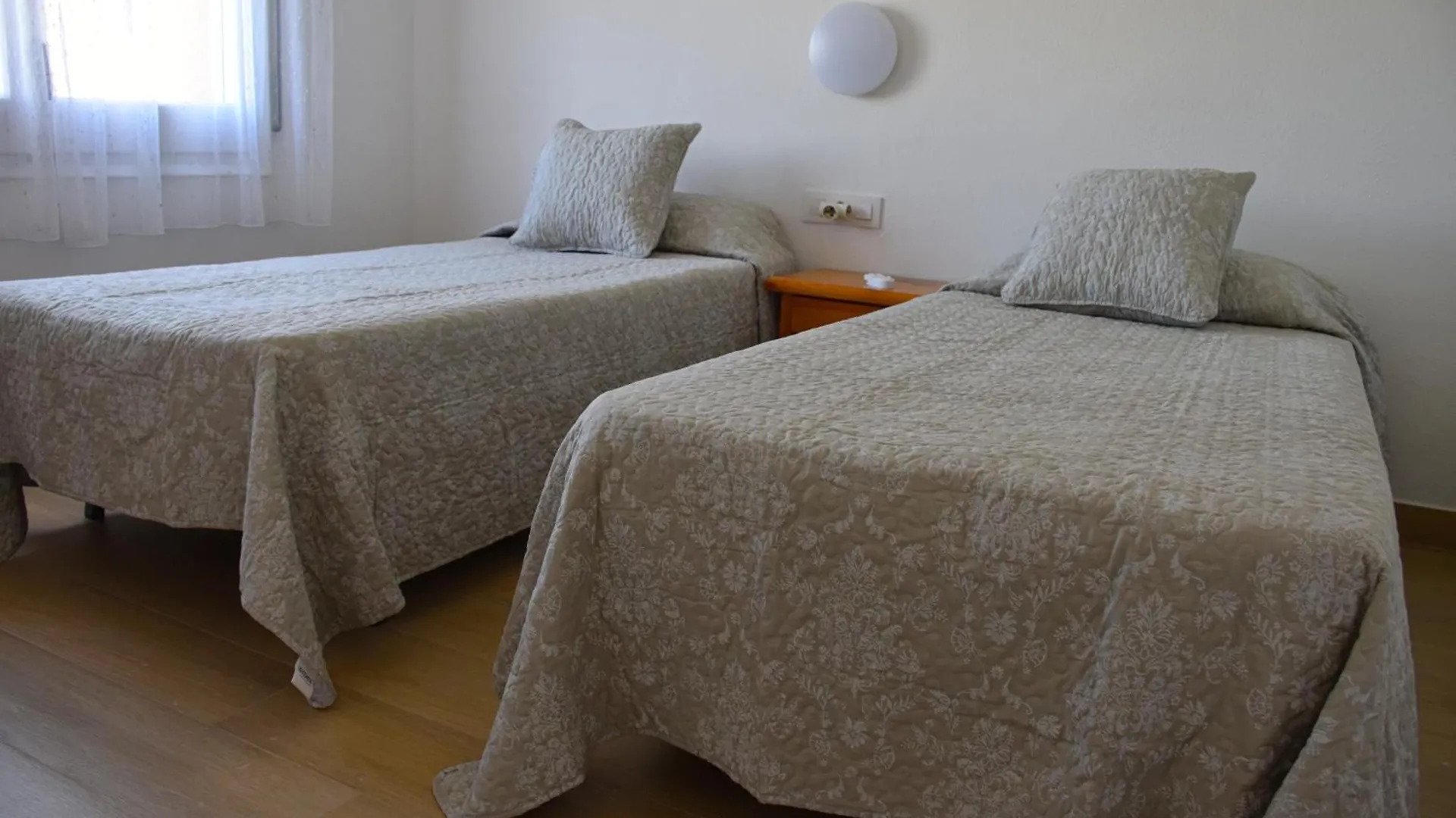 Apartamentos Les Palmeres 플라티야 다로