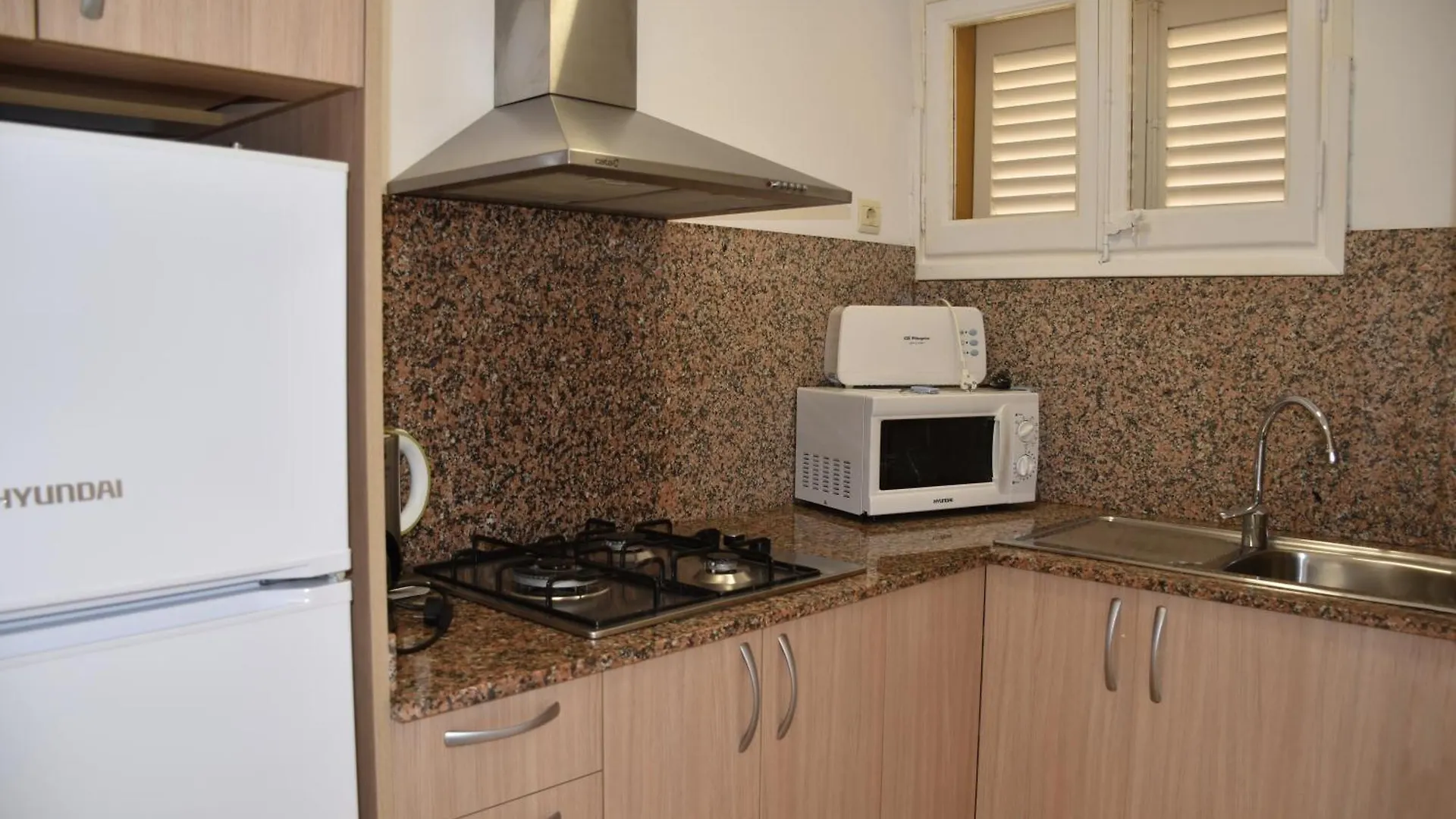 Apartamentos Les Palmeres 플라티야 다로 0*,  스페인