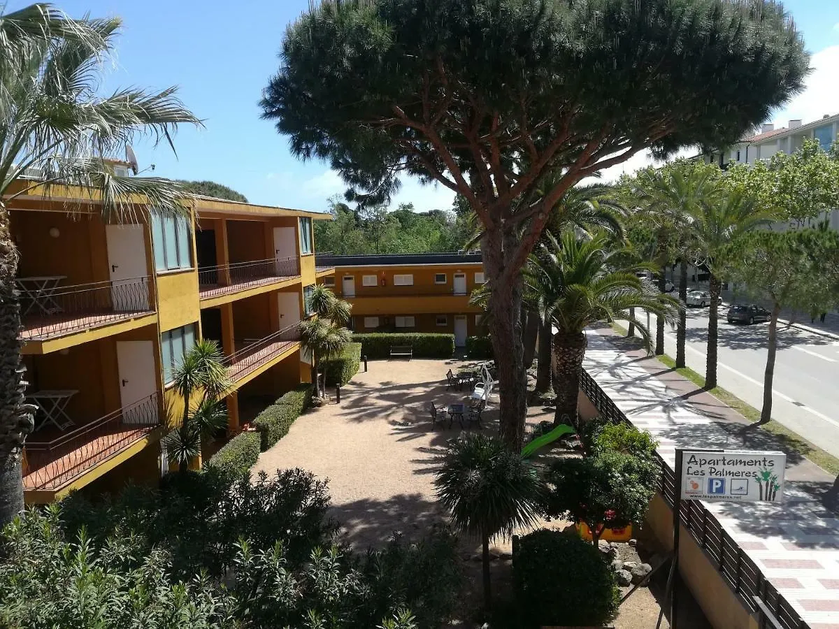 Apartamentos Les Palmeres 플라티야 다로 아파트